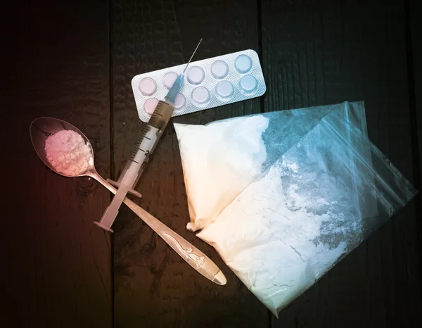 Eğitim kaşık, şırınga ve pişmiş eroin. Drugs.Injection, kullanımı doping yasadışı uyuşturucu durdurmak için.