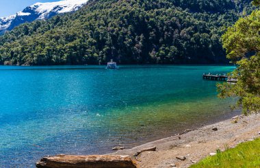 Puerto Blest, Nahuel Huapi Gölü kıyısında. Rio Negro Eyaleti, Patagonya, Arjantin. Yüksek kalite fotoğraf