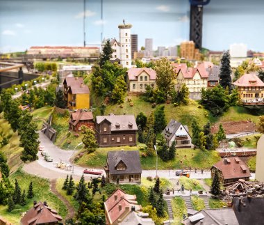 Almanya, Hamburg 'daki Miniatur Wunderland' da dünyanın en büyük model demiryolunun içinde.