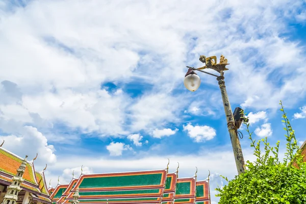 A Capela de Wat Suthat Thep Wararam . — Fotografia de Stock