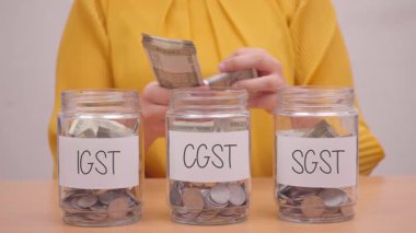 Tasarruf IGST, CGST ve SGST, Hindistan Rupisi