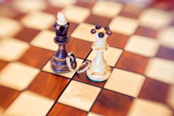 2+ Hundred Chess Confrontation Focus Queen Royalty-Free Images, Stock  Photos & Pictures