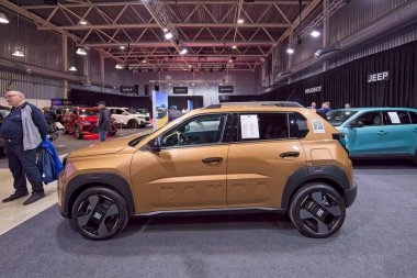 Tartu, Estonya - 12 Eylül 2025: Motoshow 2025 'te sergilenen Grande Pand arabası, Tartu Messikeskus.