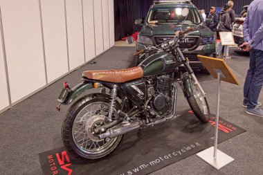 Tartu, Estonya - 12 Eylül 2025: SWM Gran Turismo motosikleti Motoshow 2025, Tartu Messikeskus.