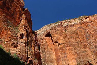 Zion Ulusal Parkı 'ndaki Dağ Sıraları
