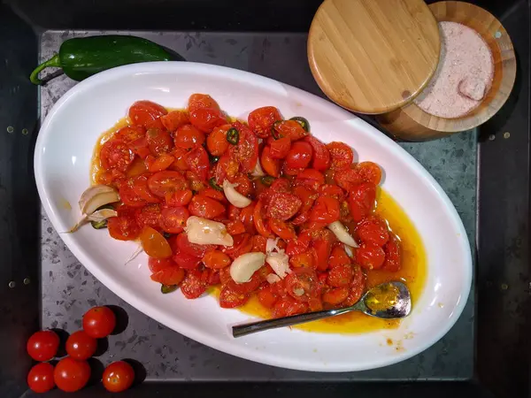 Forno Tomate Cereja Assado Para Crostini — Fotografia de Stock