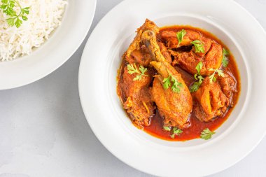 Otantik Hint usulü körili pilav. Yatay fotoğraf, Hint yemeği fotoğrafı.