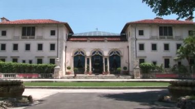 Miami Vizcaya Villa girişi