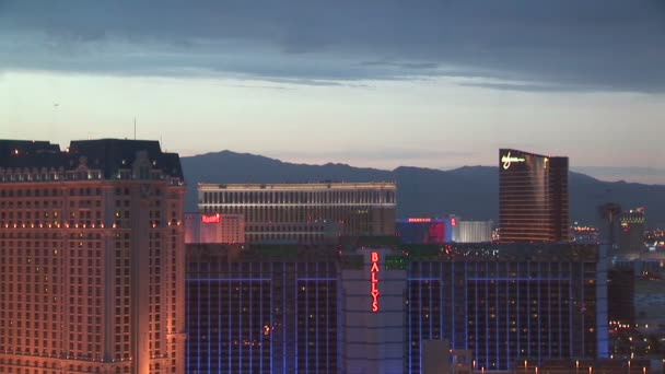 Las Vegas at dusk — Stock Video