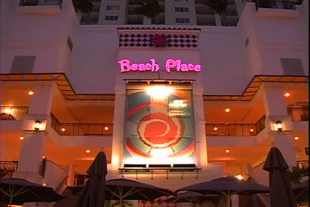 ビーチ プレイス マイアミの夜 — ストック動画