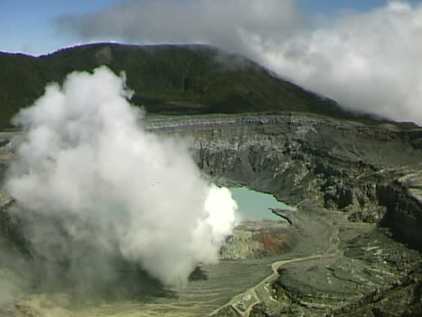 Poas Volcano in Costa Rica — Stock Video