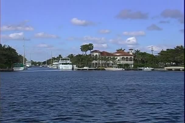 Fort Lauderdale Canal in Florida — Stockvideo