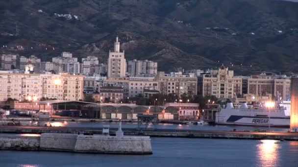 Puerto de Málaga al amanecer — Vídeo de stock
