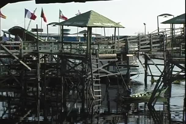 Hotel Ariau y Canoa — Vídeos de Stock