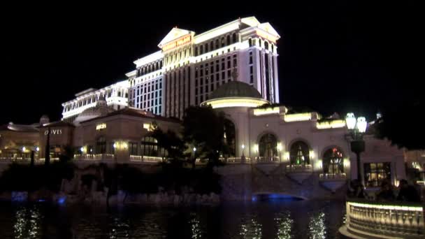 Bellagio hotel em Las Vegas à noite — Vídeo de Stock