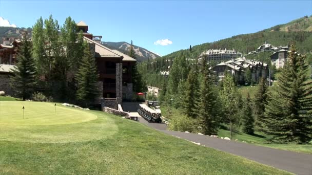 Campo de golf en Beaver Creek — Vídeo de stock