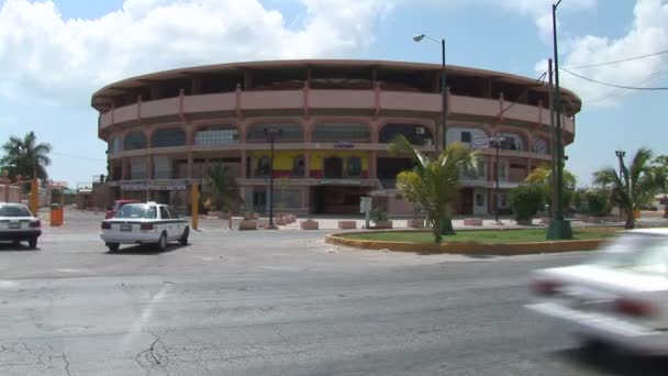 Bull Ring in Cancun stad — Stockvideo