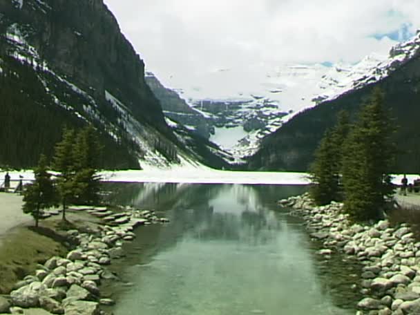 Lago Louise en Canadá — Vídeos de Stock