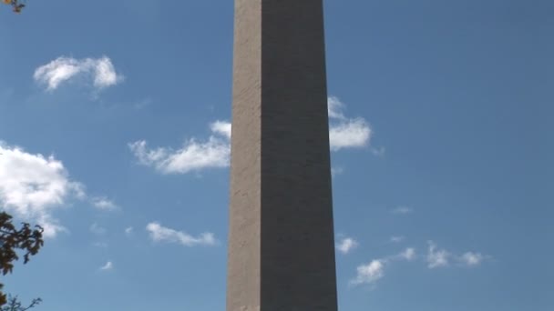 Washington Monument på dagtid — Stockvideo