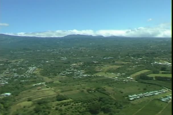 Blick auf Costa Rica aus dem Flugzeug — Stockvideo