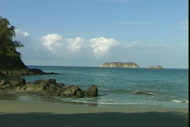 Manuel Antonio βράχια στην Κόστα Ρίκα — Αρχείο Βίντεο