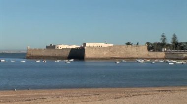 Cadiz surları ve Beach  