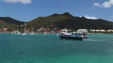 Marigot Feribot Tekne