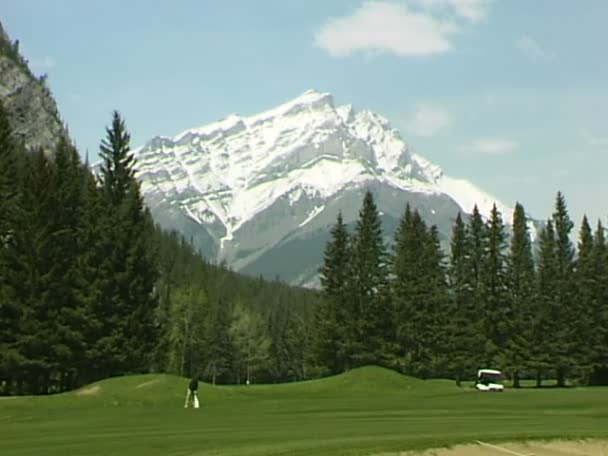 Campo de golf en Canadá — Vídeo de stock