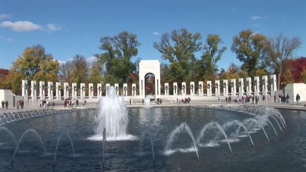 Памятник Второй мировой войны в Вашингтоне . — стоковое видео
