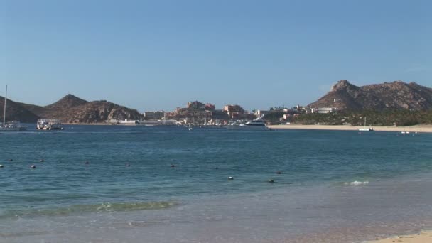 Barcos na praia de Playa Medano — Vídeo de Stock