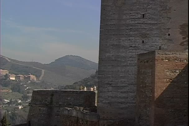 Vista da fortaleza de Alhambra em Granada — Vídeo de Stock