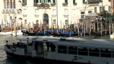 Venedik gondol gezintisi İtalya