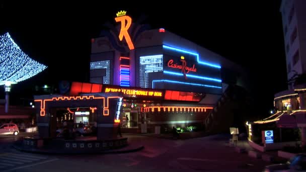 Casino Royale bij nacht — Stockvideo