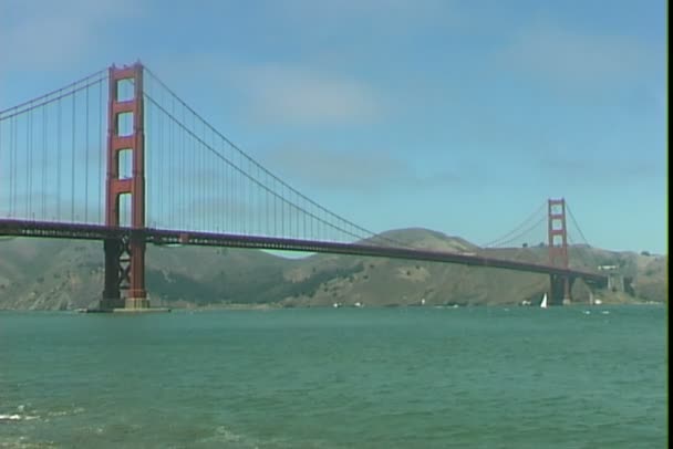 Golden Gate Bridge in San Francisco — Stock Video