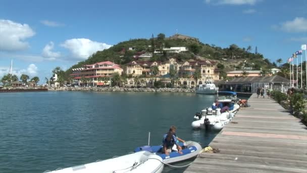 Pier in Marigot city — Stockvideo