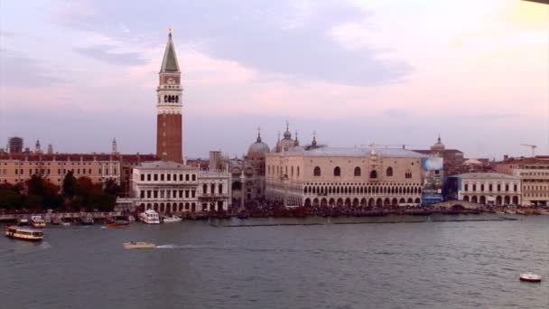 Basílica de São Marcos no Grande Canal de Veneza — Vídeo de Stock