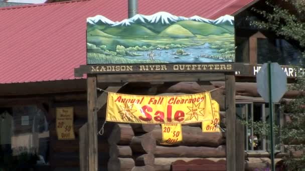Madison River Outfitters — Stockvideo