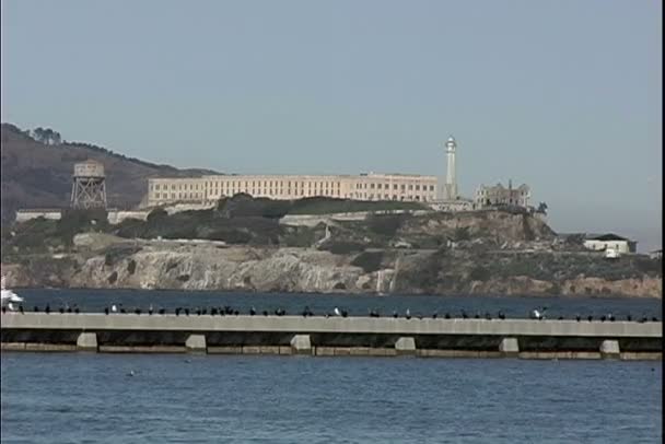 Alcatraz island with prison in San Francisco — Αρχείο Βίντεο