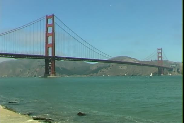 San Francisco 'daki Golden Gate Köprüsü — Stok video