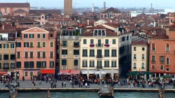 Venice Waterfront en Italia — Vídeo de stock
