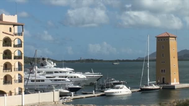 Порто Cupecoy яхт-клуб — стокове відео