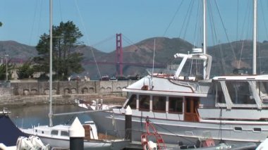 Golden Gate Köprüsü Marinada