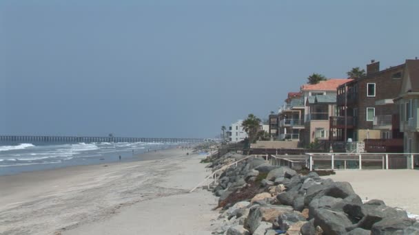 Strand van de Oceaan in San Diego — Stockvideo