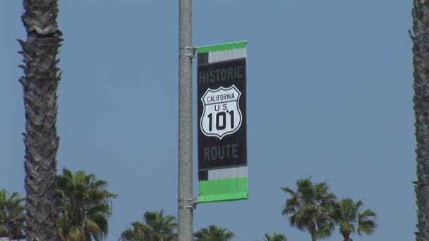Historic Route 101 Sign — Stock Video