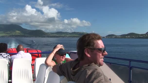 Ferry rides in ocean — Stockvideo