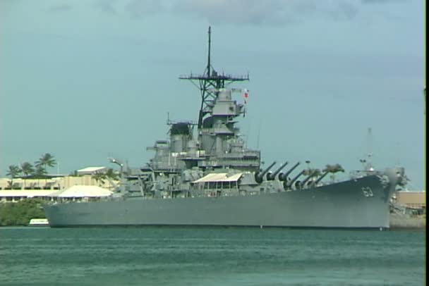 Militaire schip op Hawaii — Stockvideo