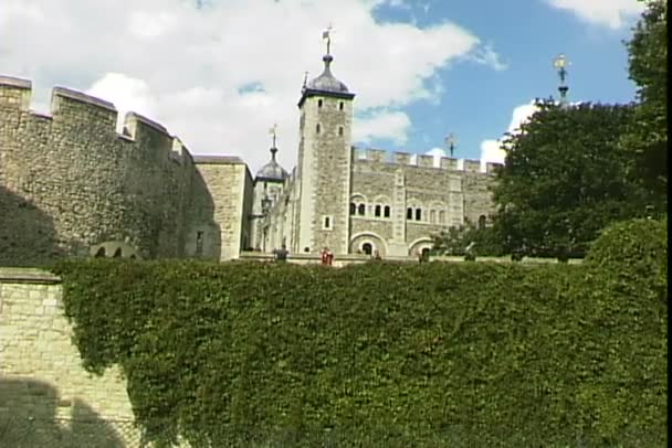 Torre de Londres en Reino Unido — Vídeos de Stock