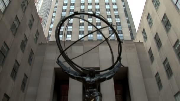 Статуя Атласа в Нью-Йорке — стоковое видео