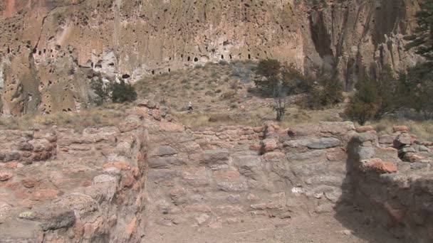 New Mexico'daki Anasazi Köyü Harabeleri — Stok video