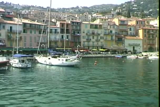 Dock in Villefranche-sur-Mer city — Stock Video